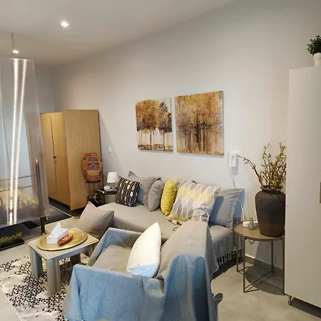 Polys And Paraskevi With View Ptolemaida