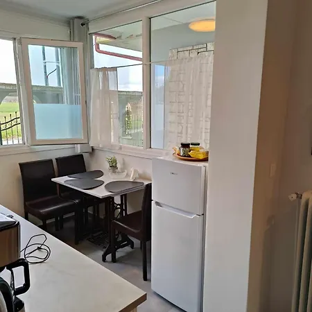 Polys And Paraskevi With View Apartment *