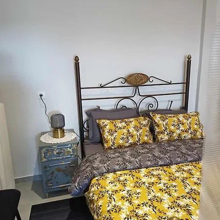 Polys And Paraskevi With View Ptolemaida