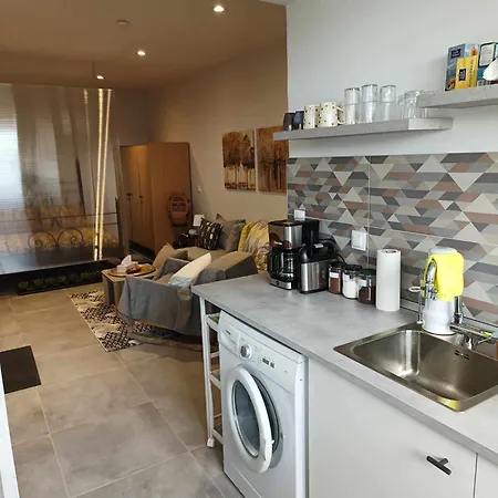 Apartment Polys And Paraskevi With View Ptolemaida