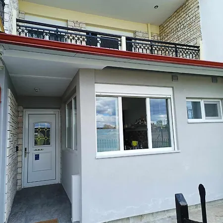 Polys And Paraskevi With View Apartment