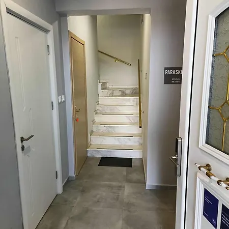 Polys And Paraskevi With View Апартаменты Птолемаис