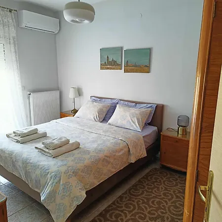 Polys And Paraskevi With View Апартаменты *