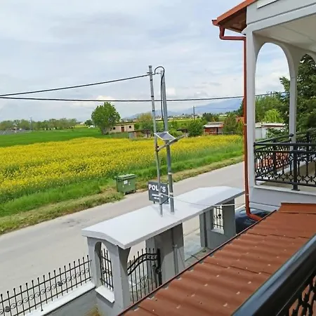 Polys And Paraskevi With View Апартамент *