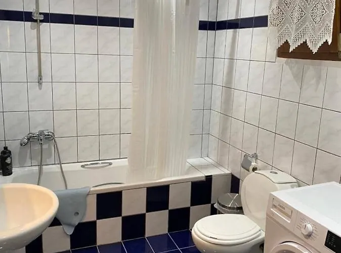 Polys And Paraskevi With View Apartament Ptolemaida