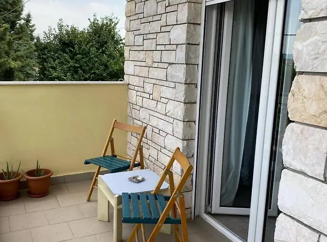 Apartament Polys And Paraskevi With View