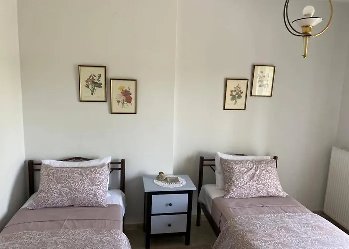 Polys And Paraskevi With View *