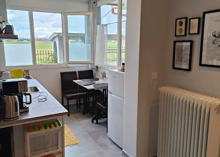 Apartament Polys And Paraskevi With View Ptolemaida