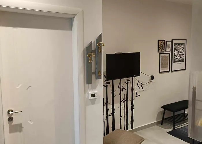 Polys And Paraskevi With View