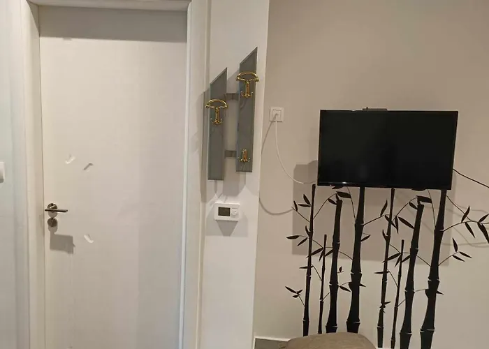 Polys And Paraskevi With View