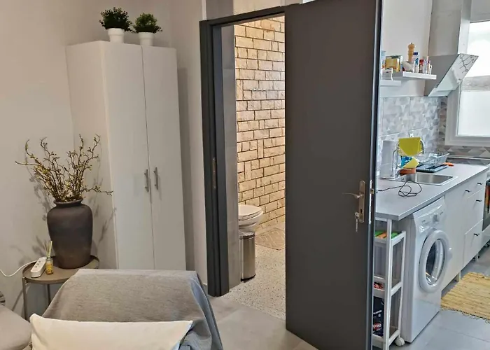 Polys And Paraskevi With View * Ptolemaida