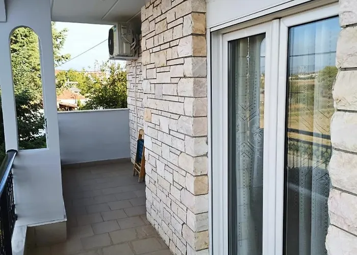 Apartament Polys And Paraskevi With View